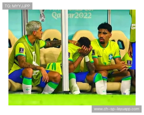 内马尔灵性分球找到无人盯防点：场上直觉与创造力的商业魅力